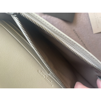 Bottega Veneta Olimpia Wallet on Chain / Clutch - Full set
